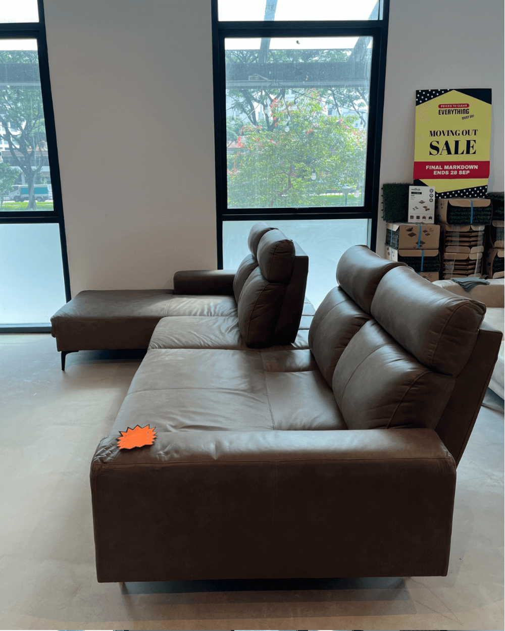 AS-IS | Ikaro Sofa | 4L Seater